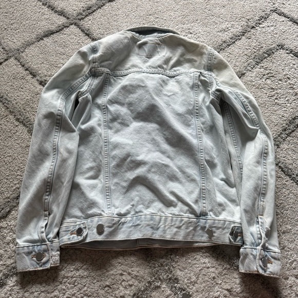 H&M & denim jean jacket light wash 2 - Picture 7 of 7